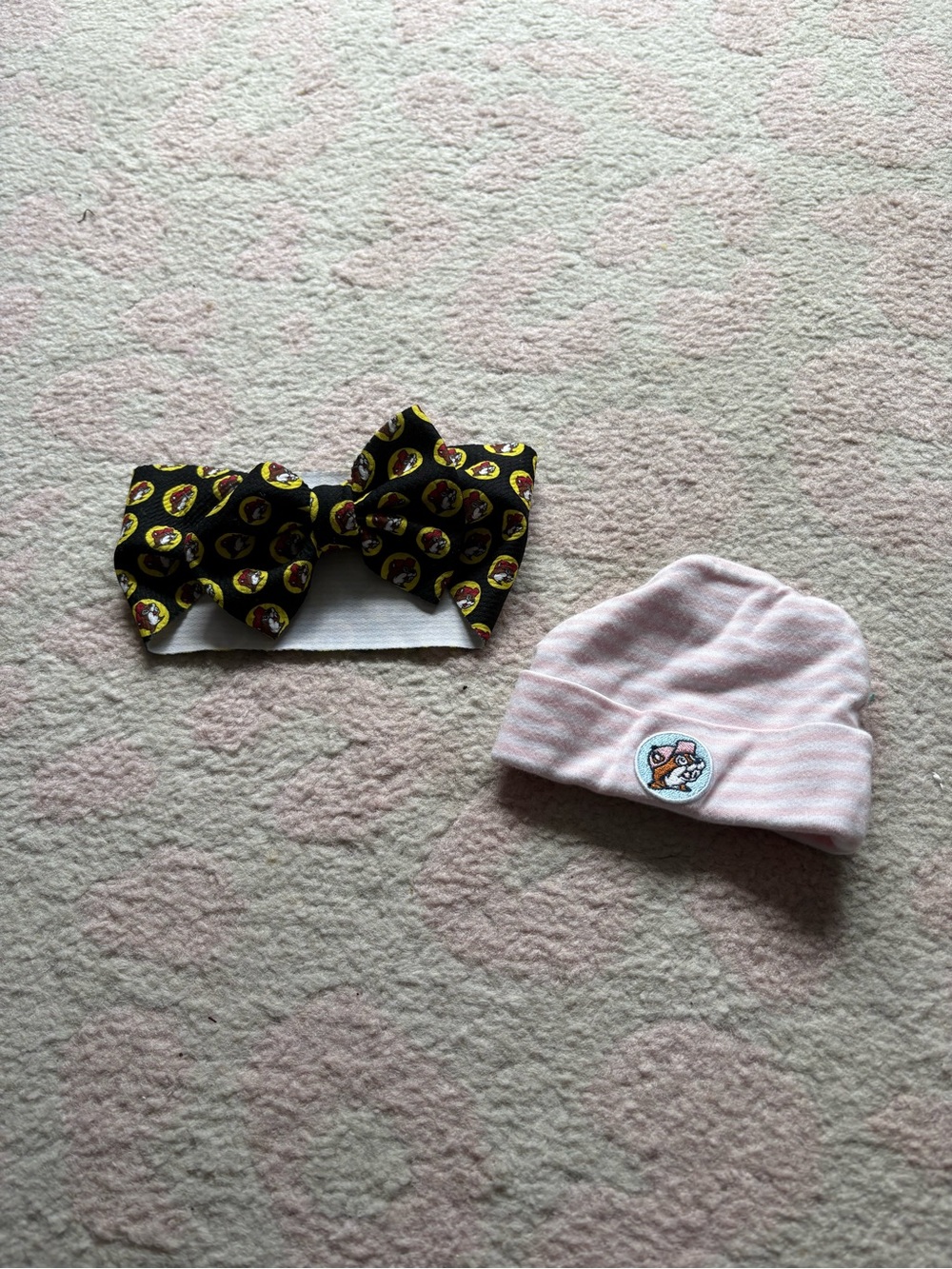 Buc-ee hat and headband set for baby